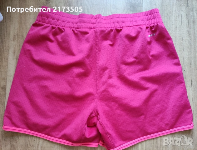 Къси панталонки Nike, снимка 2 - Къси панталони и бермуди - 54124963