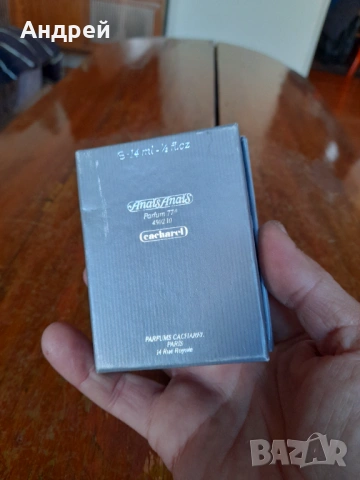 Стар одеколон Anais Anais, снимка 3 - Други ценни предмети - 53454106