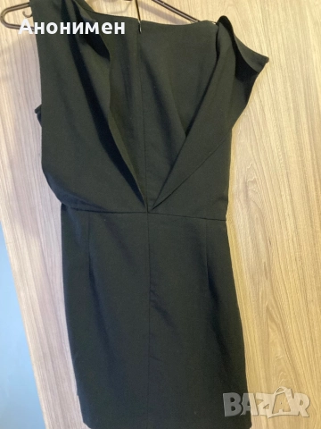 Стилна рокля calvin klein, снимка 5 - Рокли - 52476676