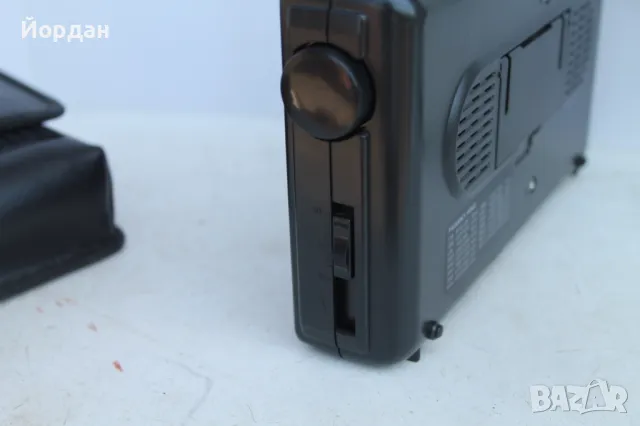 Радио ''Grundig Yacht Boy 206'' , снимка 10 - Радиокасетофони, транзистори - 50413396