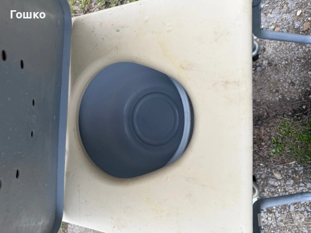 Тоалетен инвалиден стол, снимка 3 - Тоалетни столове - 53670139