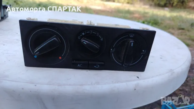 Управление климатик за VW Golf IV Variant 1.9 TDI 101 hp (combi), снимка 1 - Части - 47542036