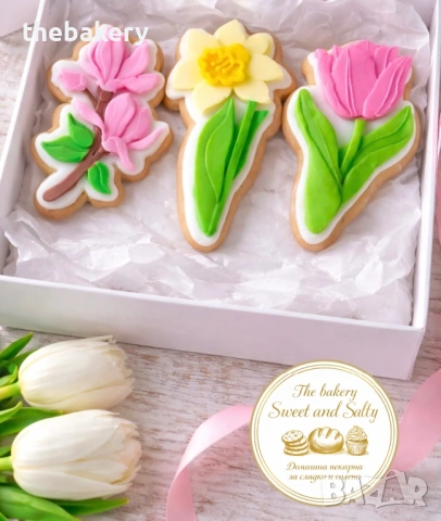Бисквитки цветя за 8-ми Март, снимка 7 - Декорация за дома - 53684167