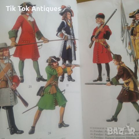 Uniformen in Kleur. Илюстрована енциклоедия., снимка 4 - Антикварни и старинни предмети - 45747235