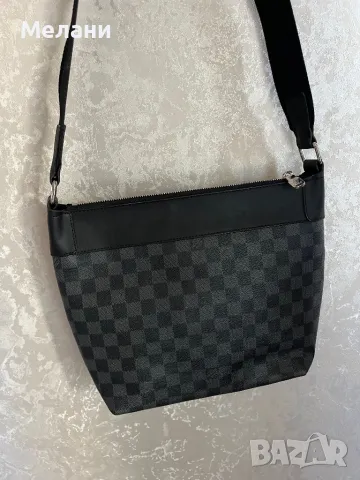 Нова мъжка чанта Louis Vuitton, снимка 2 - Чанти - 47330225