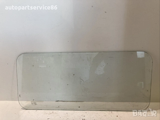 Стъклен прозорец на кабината отзад за Mercedes 609/709 811 (1986-1995)