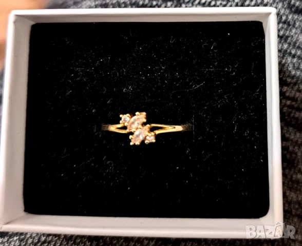 Нежен златен пръстен