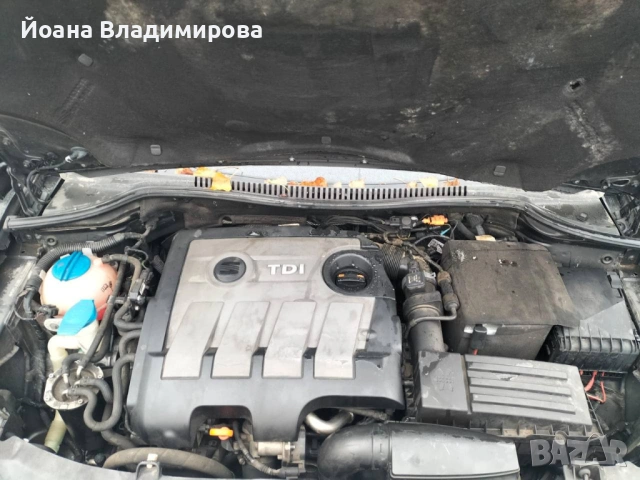 Seat Leon 1.6 TDI НА ЧАСТИ , снимка 9 - Автомобили и джипове - 53144274
