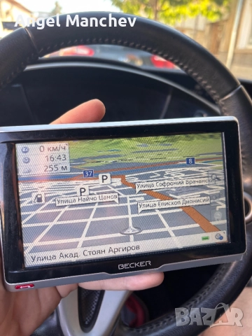 Навигация за камион Becker