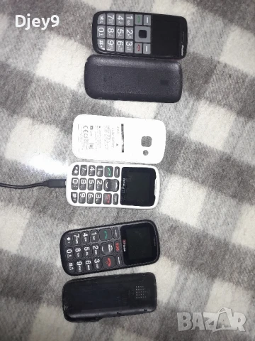 телефони за части. Зарядни и слушалки. Всичко по 20 лв, снимка 4 - Резервни части за телефони - 42641015