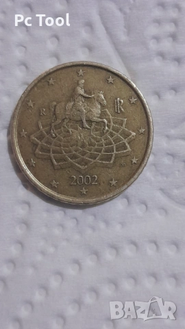 : На лицевата страна (аверс) е изобразена конната статуя на римския император Марк Аврелий.