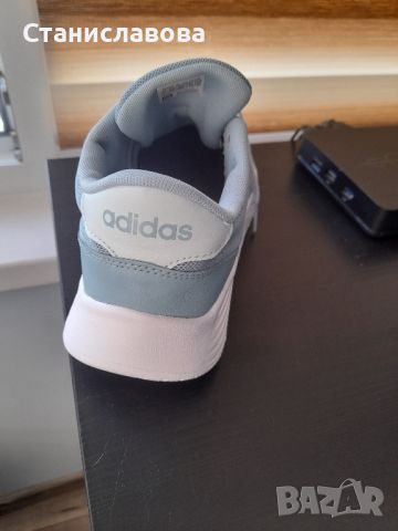 Дамски маратонки Adidas , снимка 3 - Маратонки - 46123737