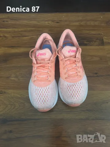 ASICS дамски маратонки, снимка 2 - Маратонки - 50379248