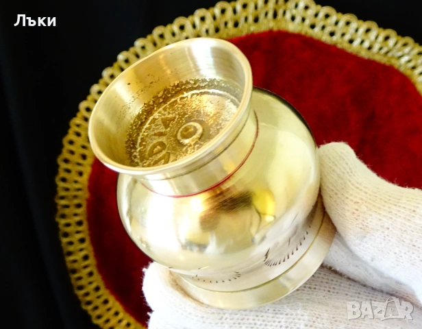 Бронзова чаша на столче,за ракия,ликьор., снимка 3 - Антикварни и старинни предмети - 54168536