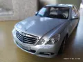 1: 18 Метален модел на Mercedes-Benz E-Klasse W212 Elegance Minichamps, снимка 7