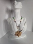 Нежно колие с естествен цвят на орхидея и епоксидна смола , снимка 2