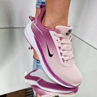 Дамски маратонки Nike, снимка 7 - Маратонки - 45423151
