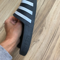 Оригинални спортни чехли Adidas ! 35 н, снимка 3 - Чехли - 45032699