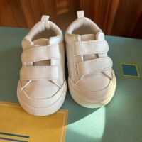 Обувки H&M, снимка 2 - Бебешки обувки - 45312288