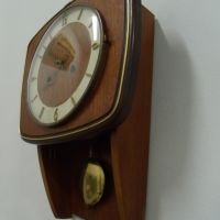 № 7474 стар стенен часовник  Hermle   - с гонг на половин и цял / кръгъл час  , снимка 2 - Други ценни предмети - 45179979