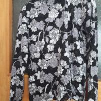 Лъскава блуза на рози, снимка 1 - Блузи с дълъг ръкав и пуловери - 46202601
