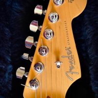 Американски Fender Stratocaster 2000г. Продавам, снимка 6 - Китари - 45467398