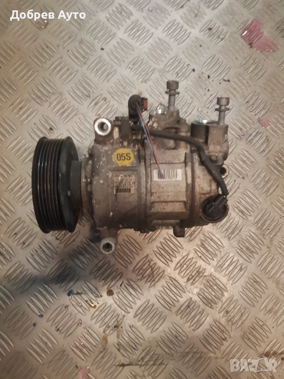 Компресор за климатик за Audi A8 D4 6.3FSI W12  , снимка 1