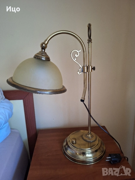 Елегантна настолна лампа, снимка 1