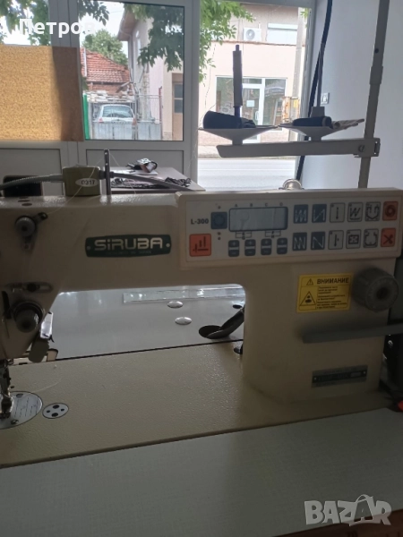 Професионална шевна машина Siruba / Сируба, снимка 1