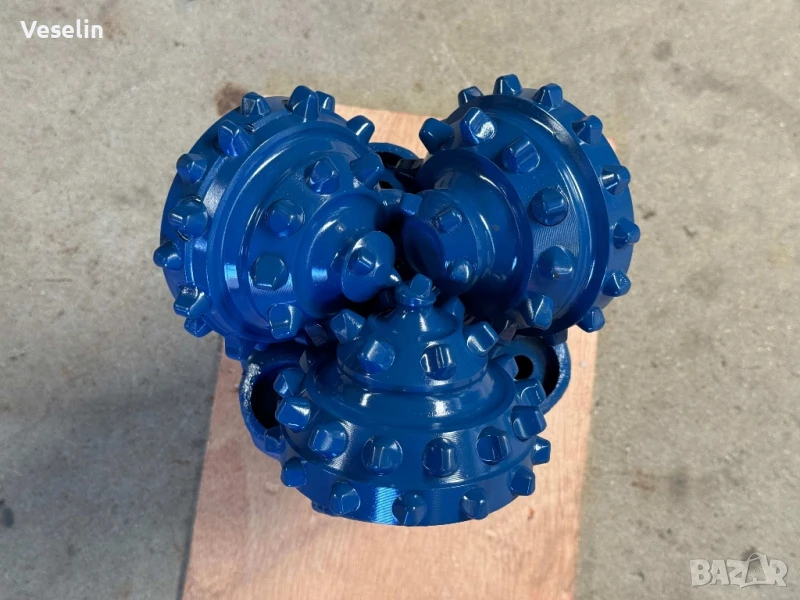 Сондажно триролково длето 190.5 мм, снимка 1