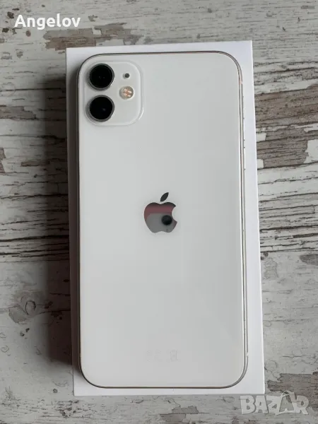 IPhone 11 128 GB  бял , снимка 1