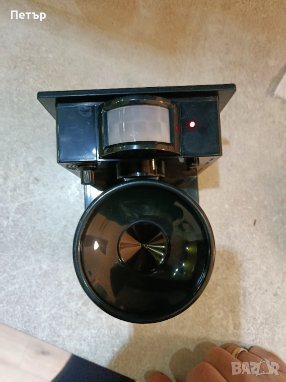 Соларен Ултразвуков уред за прогонване на птици, снимка 1