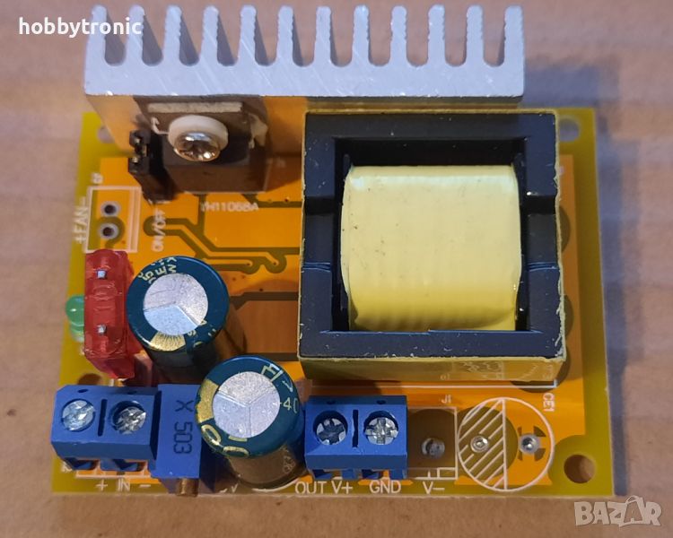 Повишаващ преобразувател 8-32V -> 45-390V, снимка 1