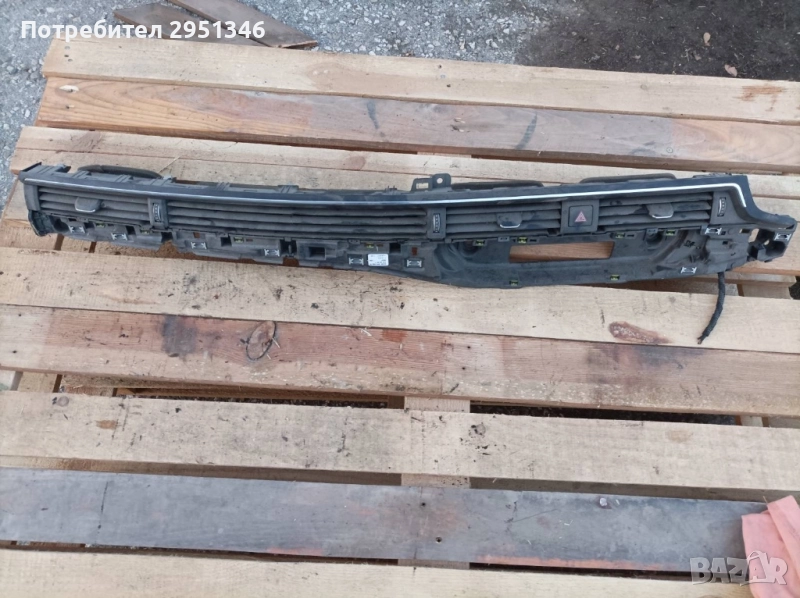 Централни вентилационни отвори Audi A5 F5 8W2820901C, снимка 1