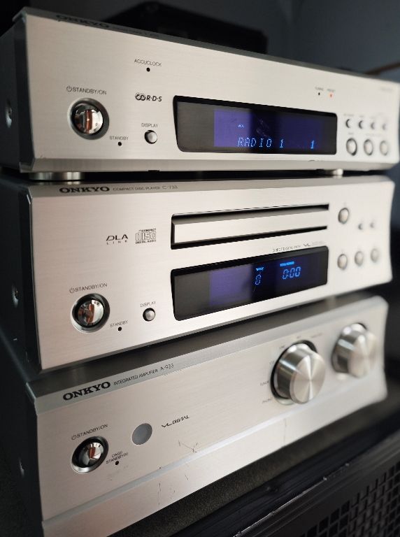 ONKYO INTEC275 たやすく A-933、C-733、T-433