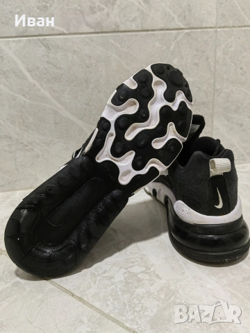 Nike 270 React 45 номер 29 см, снимка 2 - Маратонки - 53981588