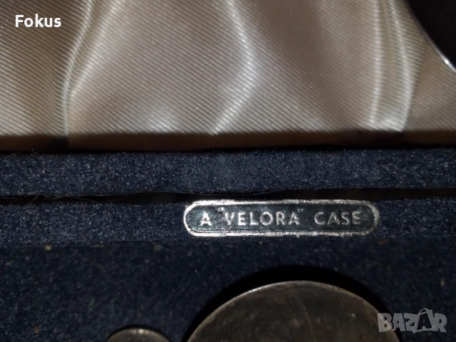 Комплект стари посребрени английски лъжички в кутия, снимка 2 - Антикварни и старинни предмети - 53356068