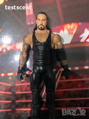 Екшън фигура WWE The Undertaker Гробаря basic series играчка Mattel , снимка 3 - Колекции - 48504174