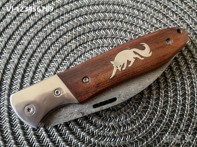 Сгъваем нож имитиращ дамаска стомана 90х210 - ЛИСИЦА, снимка 5 - Ножове - 53713901