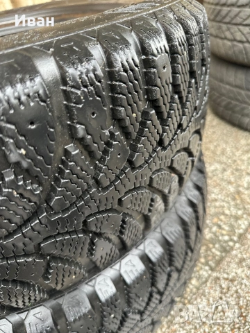 Зимни гуми 205/55/16, снимка 2 - Гуми и джанти - 53282570