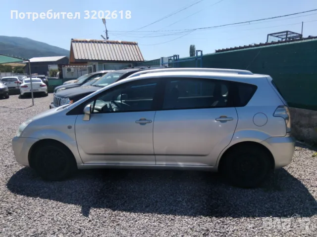 На части Toyota Corolla Verso, снимка 5 - Части - 46844397