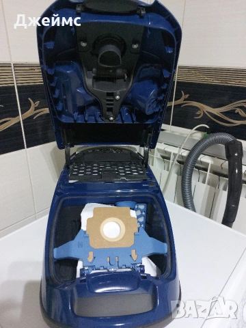 Прахосмукачка Miele Complete C3 Select Powerline 2200W , снимка 11 - Прахосмукачки - 53054670