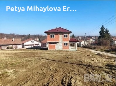 Двуетажна къща с Акт 14 в с. Хераково, снимка 16 - Къщи - 53702535