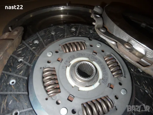 Маховик със съединител Фолксваген Поло 1.4 тди 80 к.с BLS, снимка 4 - Части - 50144069