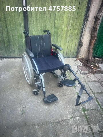 инвалидна количка "Meyra" със стойка за ляв крак, снимка 3 - Инвалидни колички - 53746166