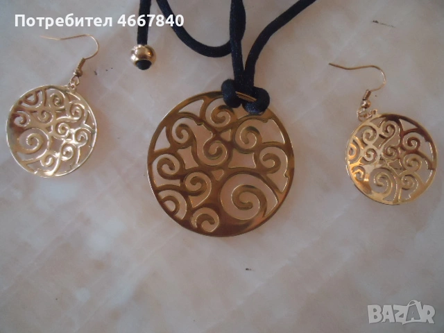 Cartier медальон ,обеци., снимка 5 - Колиета, медальони, синджири - 53932752