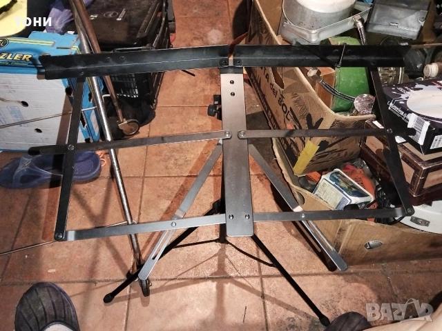 Стойка за ноти