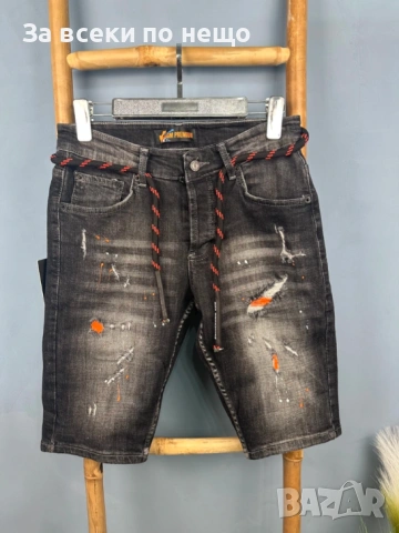 Модерни Скъсани Дънкови Бермуди Със Street Ефект Код moskito21, снимка 2 - Къси панталони - 53840741