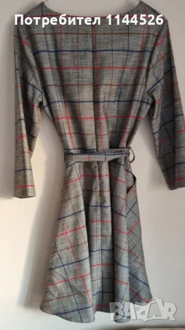 Офис рокля, разкроена, джобчета и колан, S , снимка 2 - Рокли - 50055503