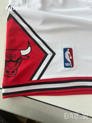 Баскетболни шорти на Чикаго Булс!, снимка 5 - Баскетбол - 52419995